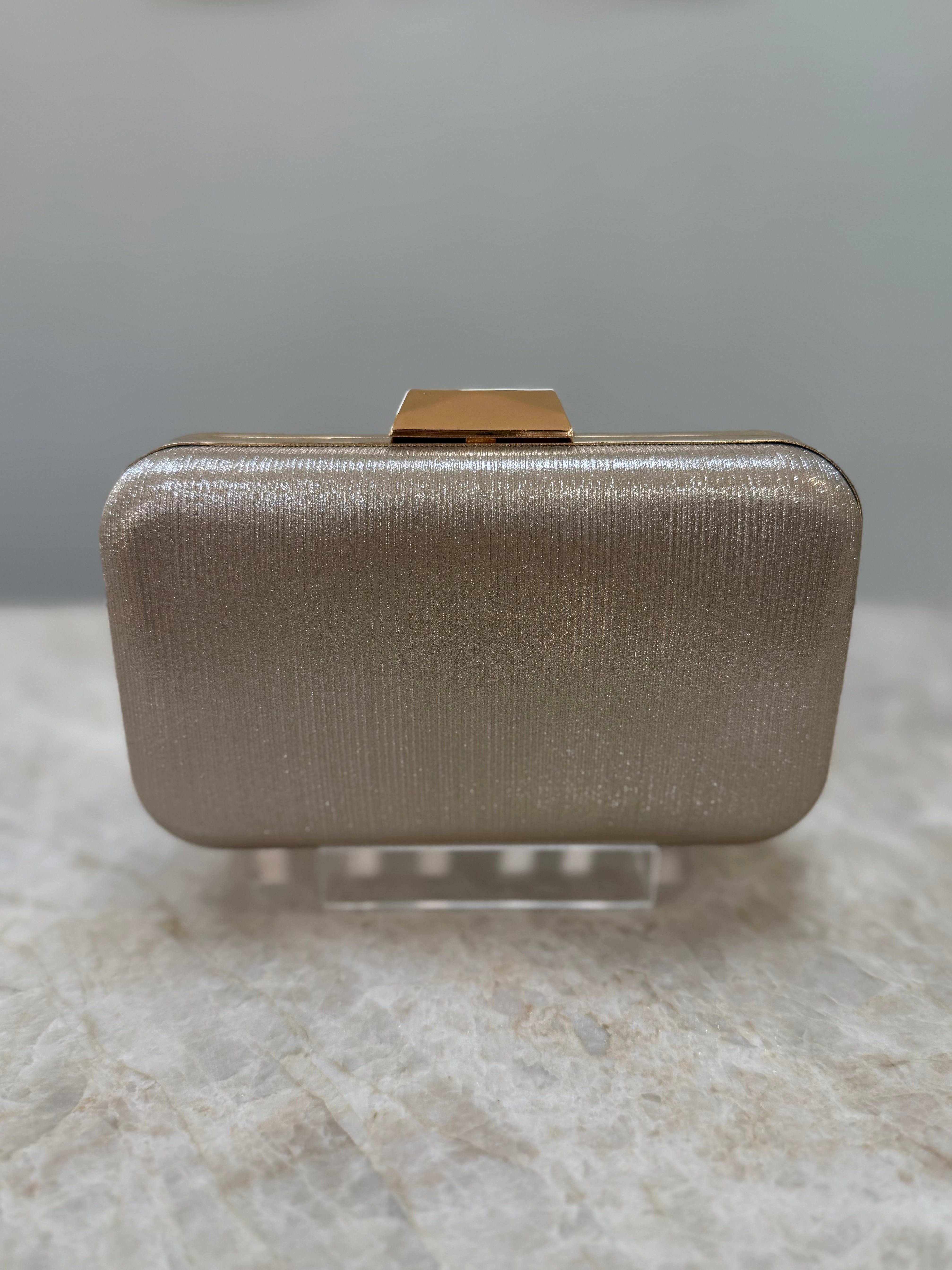 CLUTCH LUREX DOURADA