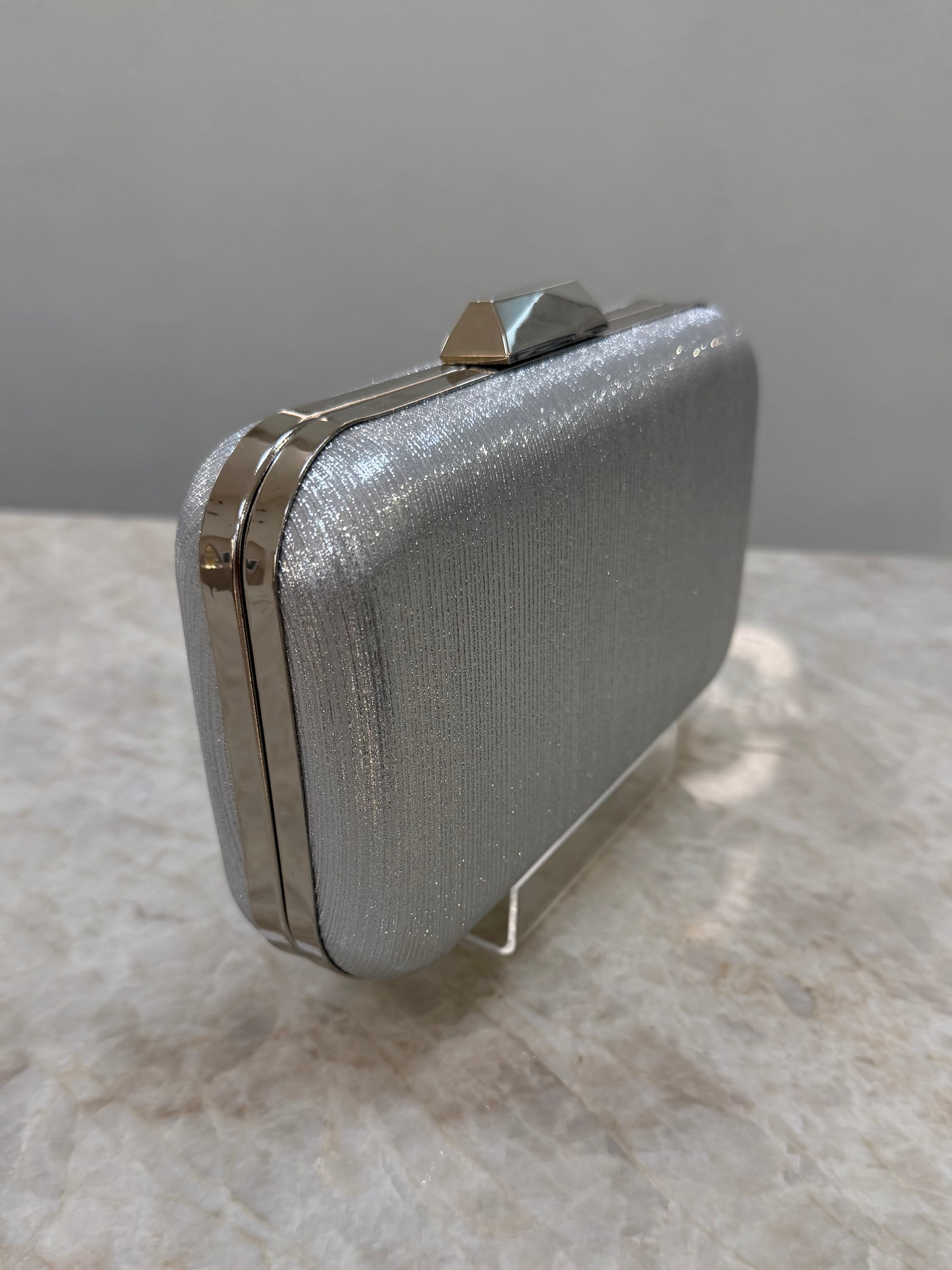 CLUTCH LUREX PRATA