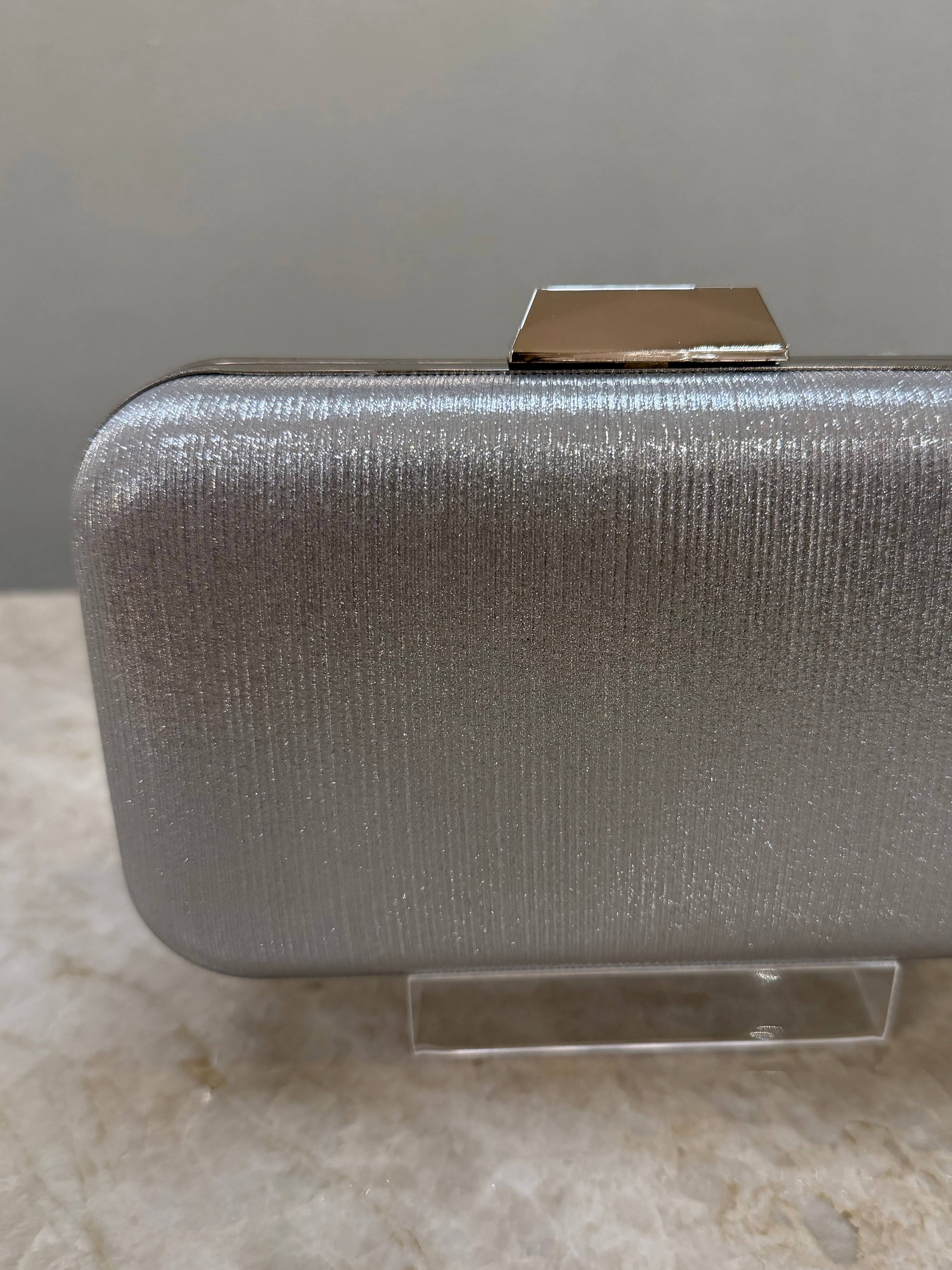 CLUTCH LUREX PRATA