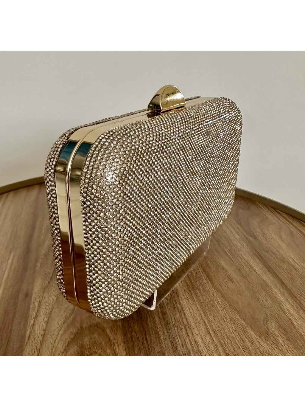 CLUTCH STRASS DOURADA FECHO METAL